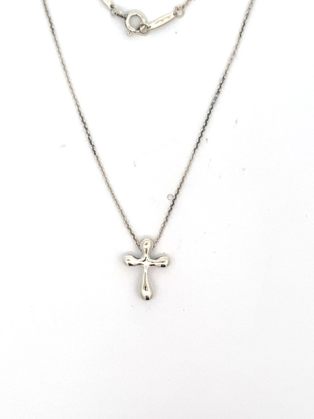 Tiffany & Co Elsa Peretti Sterling Cross Pendant Necklace 16"